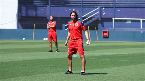 Entrevista Con Diego Martínez El Entrenador Del Sorprendente Tigre Del Consejo De Heinze En Su