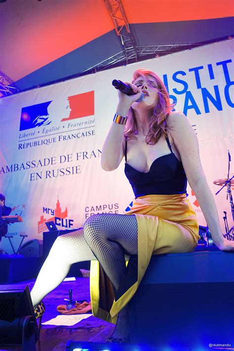 Naked Elodie Frégé Added 07 19 2016 by Daddy56