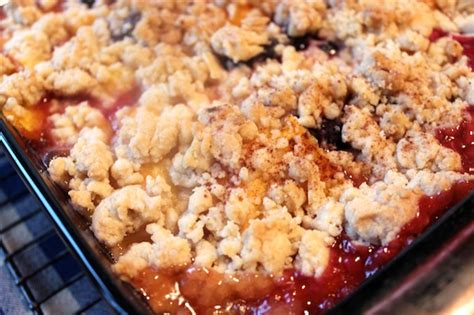 Blueberry Peach Crumble The Chic Brûlée