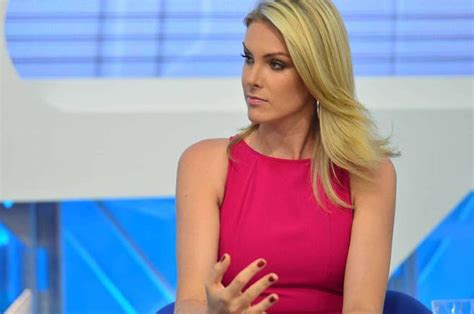 Ana Hickmann Admite Que J Pensou Em Dar Um Fim No Seu Casamento Tv Foco