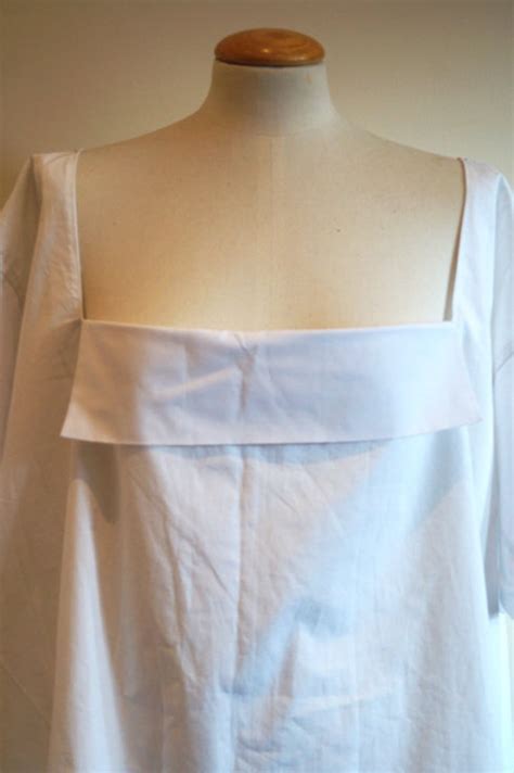 Victorian Womens White Cotton Chemise Romantic Era