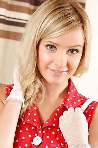 Free Flashing Porn Fetish Pics At Panty Pervert