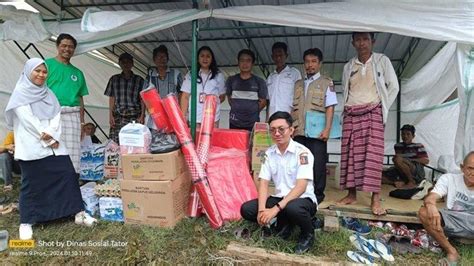 Dinas Sosial Tana Toraja Salurkan Bantuan Untuk Korban Longsor Di