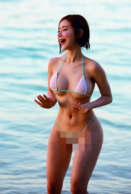 N Dj N I Ti Ng Di N Bikini Nh X U L V Ng Nh Y C M C Ng M Ng Khi N C M Ng Ng Ch N M T