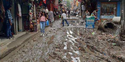 Monsunregen In Nepal Fordert Inzwischen Todesopfer