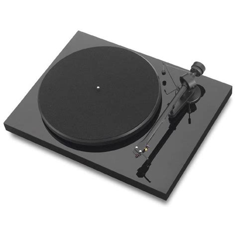 Pro-Ject Debut III Phono USB - виниловый проигрыватель | Купить в ...