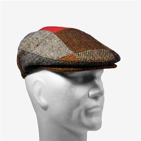 Berretto Classico In Pura Lana Patchwork Produzione Hatman