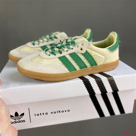 Кроссовки adidas Originals Samba Og - купить с доставкой по выгодным ...