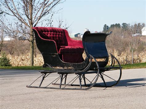 Antique Sleighs Portland Sleigh 15