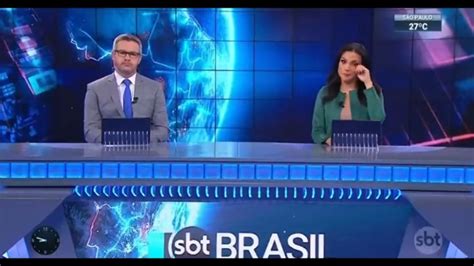 VÍDEO Âncora do SBT chora ao vivo e não consegue apresentar programa