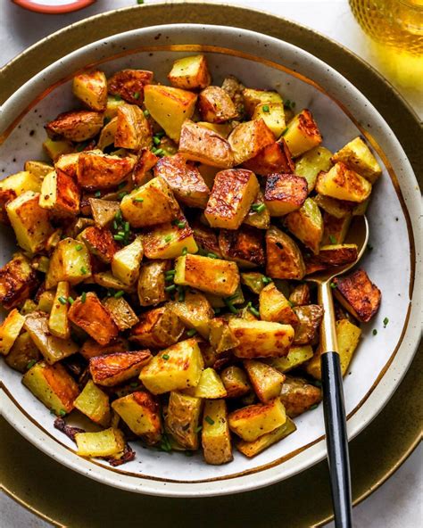 Crispy Oven Roasted Potatoes JoyFoodSunshine