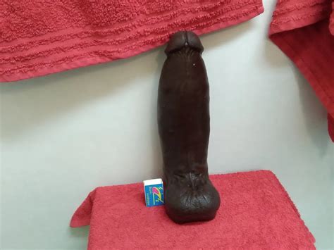 Big Dildo 1 Pics XHamster