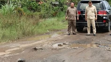 Presiden Jokowi Dijadwalkan Kunjungi Lampung Tengah Lewat Jalan Rusak