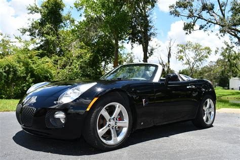 Pontiac Solstice GXP - Cars-On-Line.com