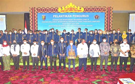 Pelantikan Pengurus Persatuan Wartawan Indonesia Pwi Dan Ikatan