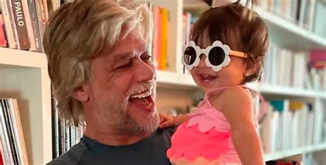 Fabio Assunção celebra aniversário de 1 ano da filha Alana Mudou tudo