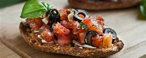 Thomato And Olive Bruschetta Appetizer Vegetarian Recipes