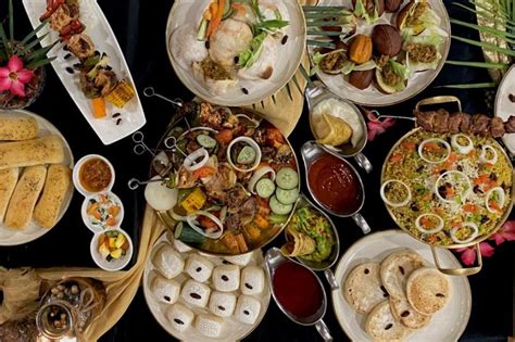 Sambut Ramadan Surabaya Suites Hotel Hadirkan Kuliner Khas Bikak Siyam