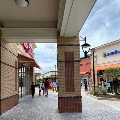 TANGER OUTLETS SAVANNAH - 143 Photos & 109 Reviews - 200 Tanger Outlets ...