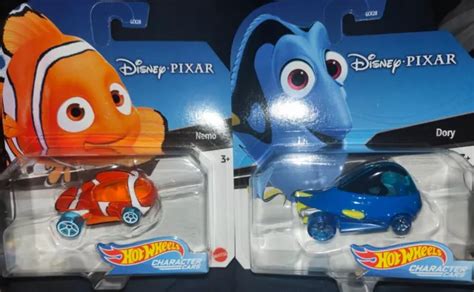 NEW 2 X Hot Wheels Disney Pixar Finding Nemo Nemo And Dory 29 95 PicClick UK