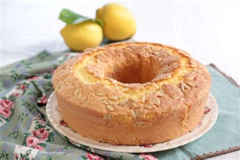 Ciambella Con Ricotta Limone E Pinoli Il Ricettario Delle Vergare