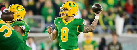 College Football Odds Lines Spreads Picks Predictions Betting