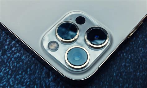 Батл камер iPhone 11 и iPhone 11 Pro бу. Стоит ли переплачивать?