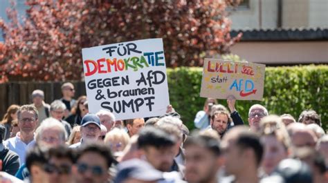 Berliner Tageszeitung Auftakt Von Afd Europawahlkampf Von Vorw Rfen