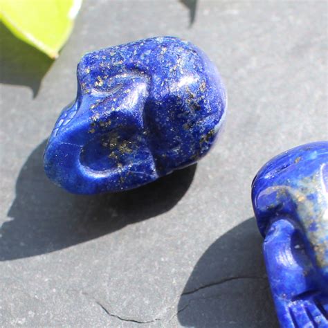 Lapislazuli Kristallschädel Edelstein Schädel 20x14mm