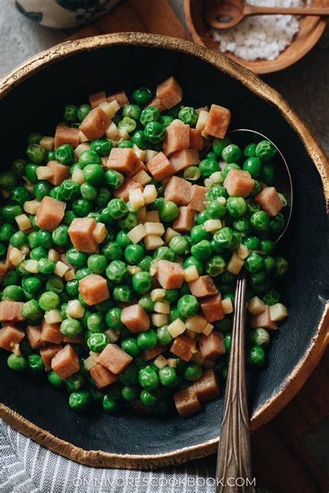 Green Peas Stir Fry Omnivore S Cookbook