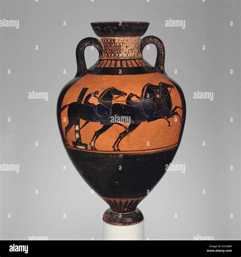 Terracotta Panathenaic Prize Amphora Jar Ca B C Stock Photo Alamy