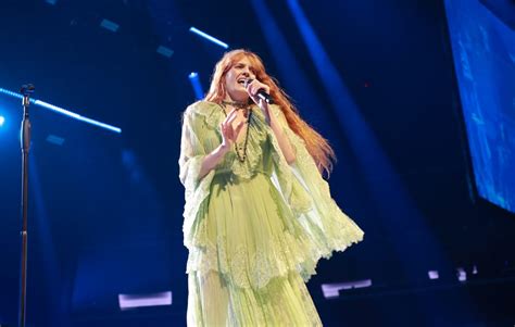 Florence + The Machine Release Dance Fever (Live At Madison Square ...