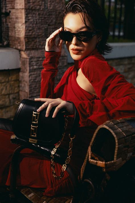 Tú Hảo mách nước cách chọn bikini đón hè cho những cô nàng có vòng khiêm tốn