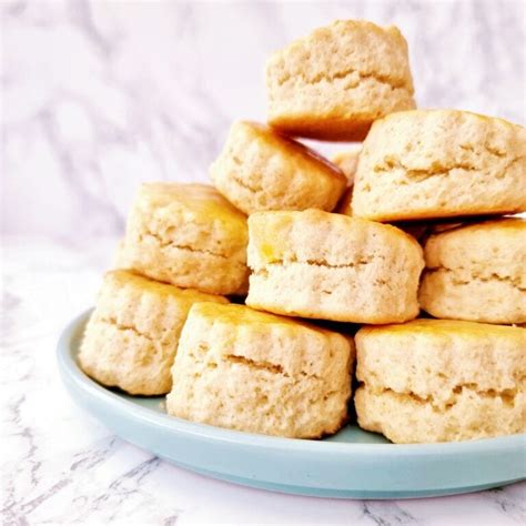 Mini British Scones – Feast Glorious Feast