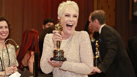 Jamie Lee Curtis gana el Oscar a mejor actriz de reparto El Periódico