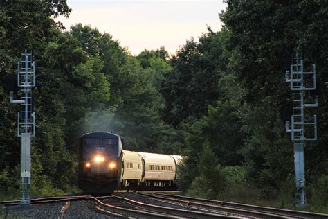 Deceptive Amtrak Lake Shore Limited Swings Around The Flickr