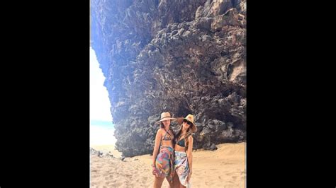 Jessica Albas Year Old Daughter Honor Stuns In Beachfront Bikini Photos