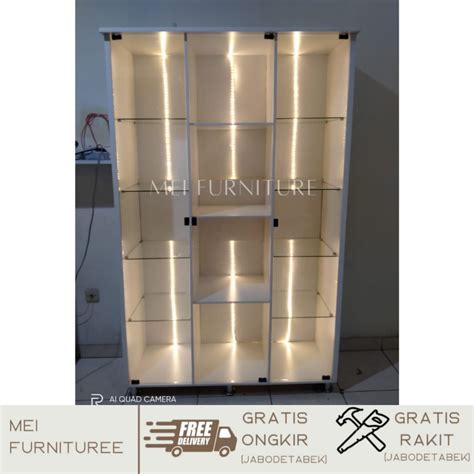 Lemari Tas Kaca Lampu Led On Carousell