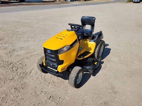 Cub Cadet Xt Gt Riding Lawn Mower For Sale Hours