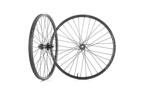 Commencal Industry Nine Hydra En Wheelset Microspline