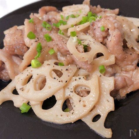 簡単！たまらない美味しさ＊豚肉とれんこんの黒胡椒甘酢炒め レシピ 料理 レシピ レシピ 豚肉料理