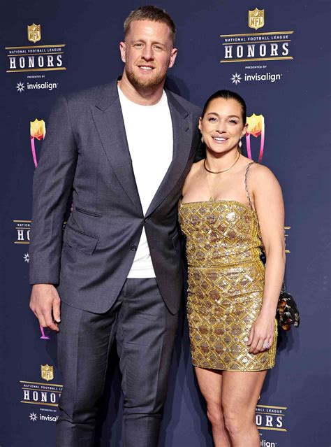 Pregnant Kealia Watts Poses with JJ Watt at Brother TJ's Wedding: Photos