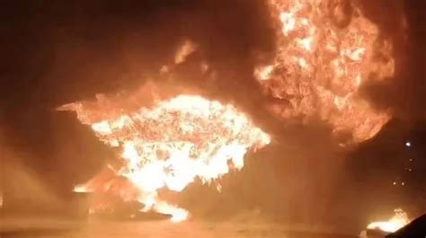 Kronologi Truk Pertamina Terbakar Hebat Di Tol Ngawi Kertosono