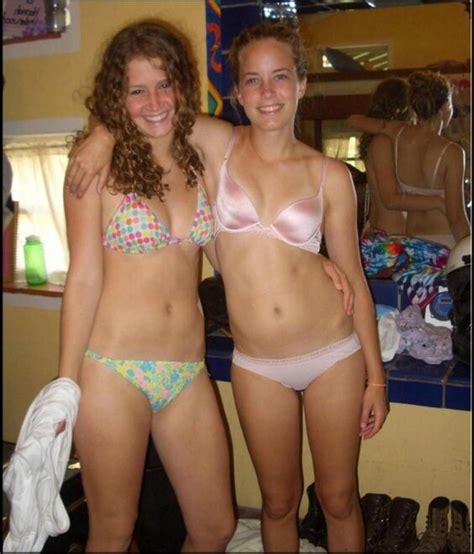 Girls Mix FC5237F 1600x1200 Porn Pic