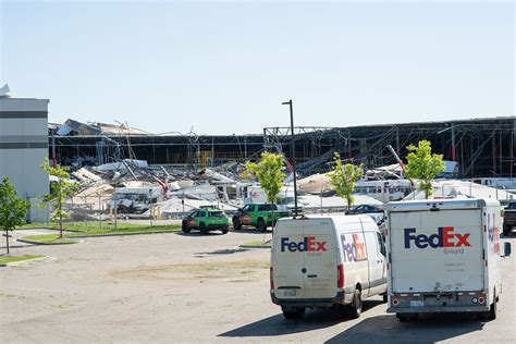 Cleanup Begins From Sw Michigan Tornadoes ‘we Found Homes In The