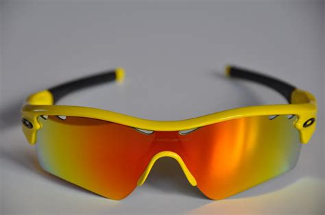 Do All Oakley Sunglasses Have Uv Protection Sunglass Selector