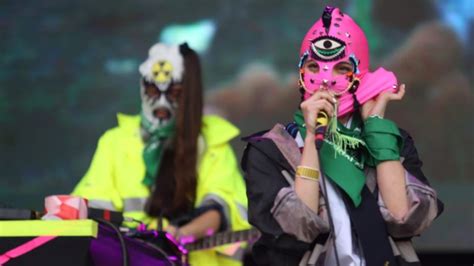 Pussy Riot Exigi Aborto Legal Y Seguro En Un Concierto En M Xico Infobae