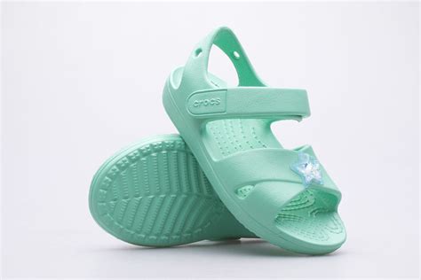 Sandały CROCS CLASSIC CROSS SANDAL 206947 3U3 w sklepie in motion