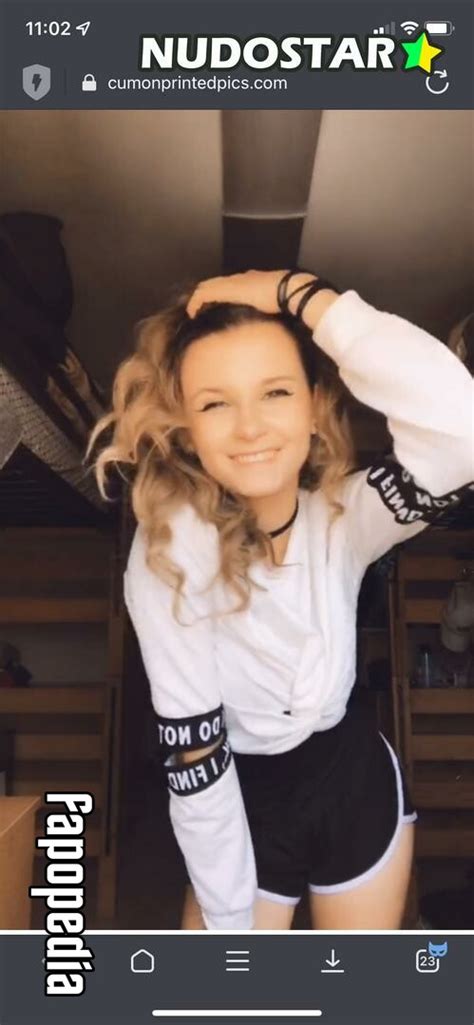 Izassassin Nude Leaks Photo 636534 Fapopedia