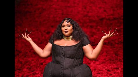 Who Are Lizzo`s Background Dancers Suing Singer For Harassment Here All